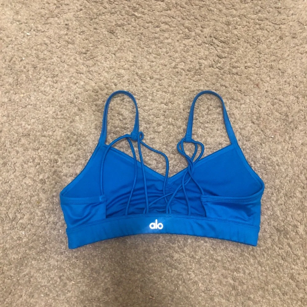 Alo Yoga strappy bra Size Small great conditions